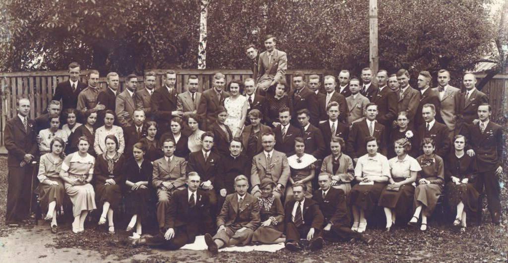 Dyrektor Cezak z Kołem Absolwentów, zdjęcie grupowe - 14 lipca 1935 r.